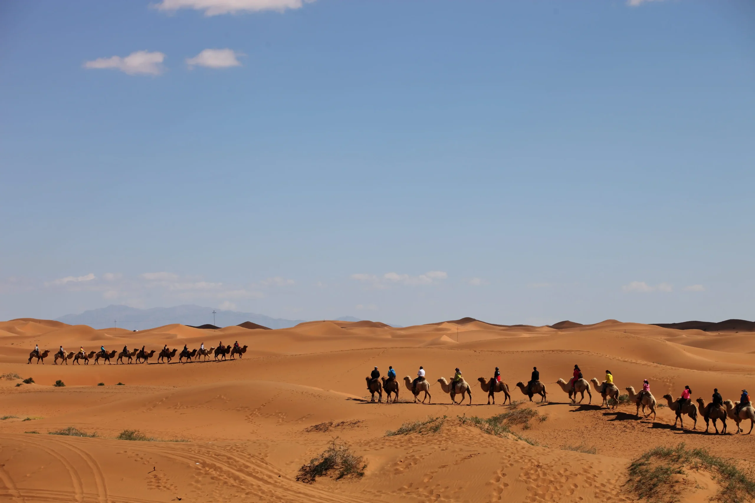 Camel trek in the desert during the 5 days Morocco tour from Malaga